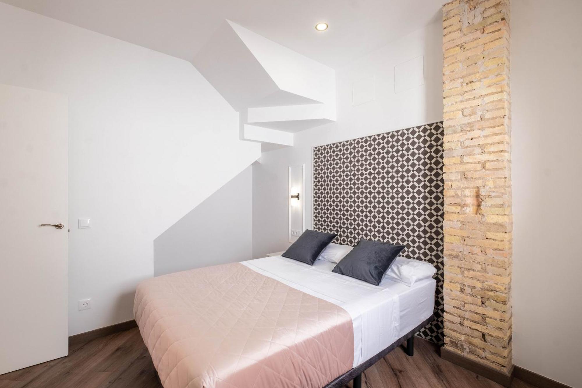 Apartment Spacious Penthouse With Massive Terrace Valencia